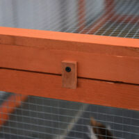 Kleintierstall mit Freilaufgehege aus Tannenholz, 180x90x48cm.