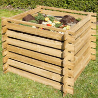 Holzkomposter zur umweltfreundlichen Herstellung von Komposterde.