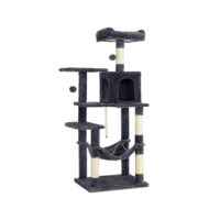 Kratzbaum mit Hängematte und Höhle, ideal zum Klettern und Entspannen.