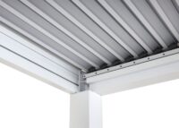 Lamellen Pergola Stanley Aluminium mit Lamellen Seitenwand 3x3m weiss