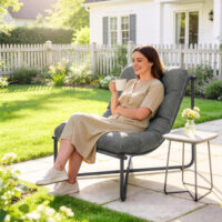 Loungesessel outdoor ergonomisch mit Kissen und Stahlrahmen