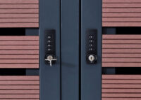 Mülltonnenbox 3er mit Pflanzkasten aus WPC und Edelstahl in Walnuss-Optik