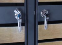 Mülltonnenbox für 2 Tonnen aus Metall anthrazit-gold erweiterbar