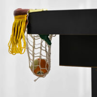 2-in-1 Multigame Spieletisch für Tischtennis und Billard, idealer Spieltisch für Kinder und Erwachsene.