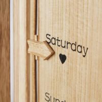 Paravent Raumteiler 3 teilig aus Holz mit Tafel & Wochenplaner Natur