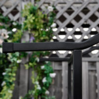 Pflanzbogen Rankgitter mit Sitzbank für Garten Metall schwarz