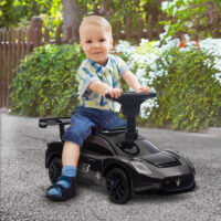 Schwarzes Bobby Car Rutschauto mit Stauraum unter dem Sitz und Hupe, ideal für Kinder von 1.5-5 Jahren. Ein Klassiker für die ersten Fahrten.