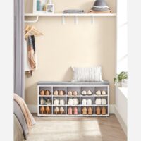 Schuhbank mit 15 Fächern, ideal zur platzsparenden Aufbewahrung von Schuhen.