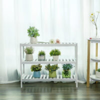 Nachhaltiges Schuhregal aus Bambus mit 3 Ebenen. Bietet Platz für verschiedene Schuharten und sorgt für Ordnung in Flur, Schlafzimmer oder Ankleidezimmer. Maße: 70 x 25 x 55 cm, max. Belastbarkeit: 10 kg pro Ebene. Inklusive Werkzeugtasche und Anleitung (EN, ES, DE, FR, IT).