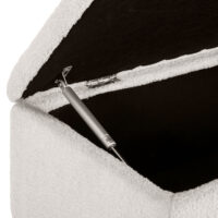 Cremefarbene Sitzbank in Samtoptik mit Stauraum, ideal für das Wohnzimmer. Eine helle und einladende Bereicherung.