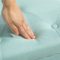 Grüne Sitzbank mit Stauraum in Leinenoptik, Masse 116x44x58cm, belastbar bis 130kg. Bietet viel Platz für verschiedene Gegenstände.