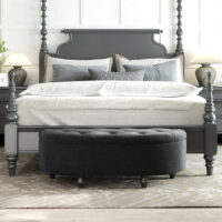 Dunkelgraue Sitzbank mit luxuriösem Velvet-Touch und integriertem Stauraum, Masse 120x46x42cm.