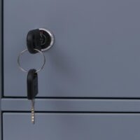 Grauer Spind Schließfach 3-türig aus Stahl 90x38x45 cm