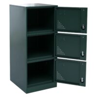 Grüner Spind Schließfach 3-türig aus Stahl 90x38x45 cm
