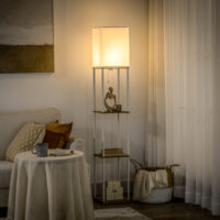 Stehlampe modern mit Regal und Stoffschirm weiss braun