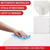 Eleganter Bistrotisch mit weißer Tischhusse für Feierlichkeiten.