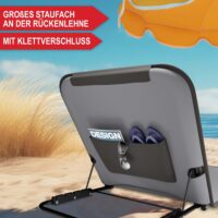 Kompakte, tragbare Strandliege mit verstellbarer Liegefläche.