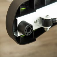 Grüner Swing Stepper mit LCD und Handgriff, belastbar bis 100kg.