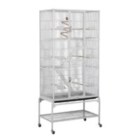 Komplettansicht der großen weißen Vogelvoliere auf Rollen mit mehreren Ebenen, Sitzstangen und Treppen – idealer Vogelkäfig für Nymphensittiche, Wellensittiche oder Agaporniden.